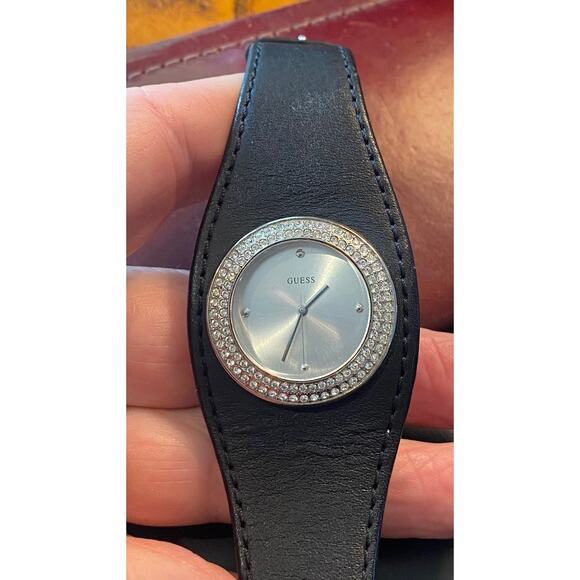 Women's Silver Tone Guess In Leather Band, Crystal Accents - Picture 1 of 5
